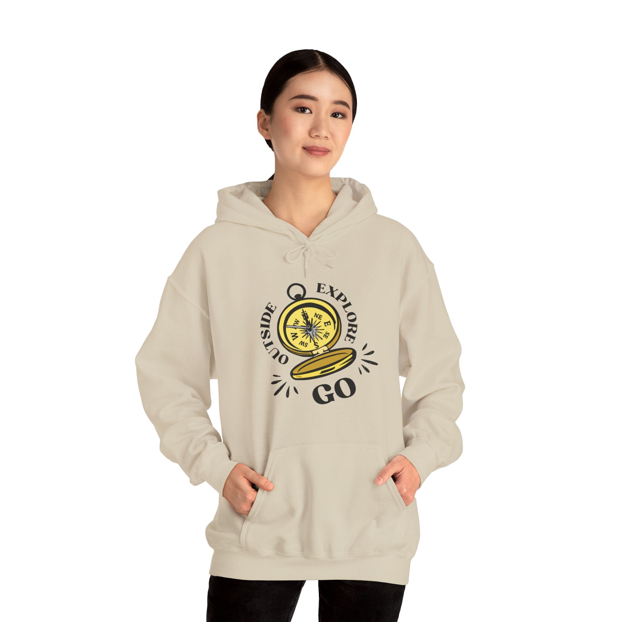 Go Unisex Heavy Blend™ Hooded Sweatshirt